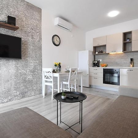 The Grey Apartment Zadar Dış mekan fotoğraf