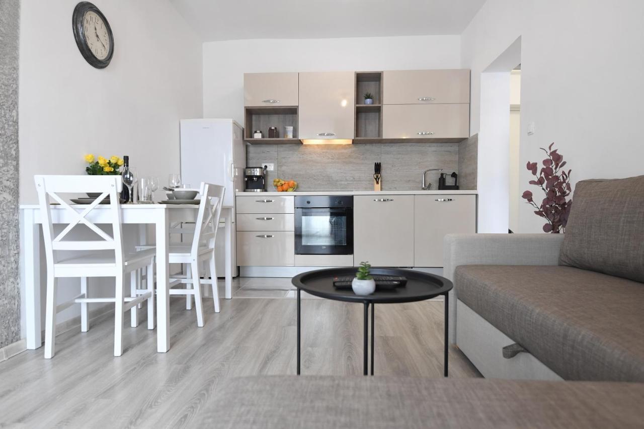 The Grey Apartment Zadar Dış mekan fotoğraf